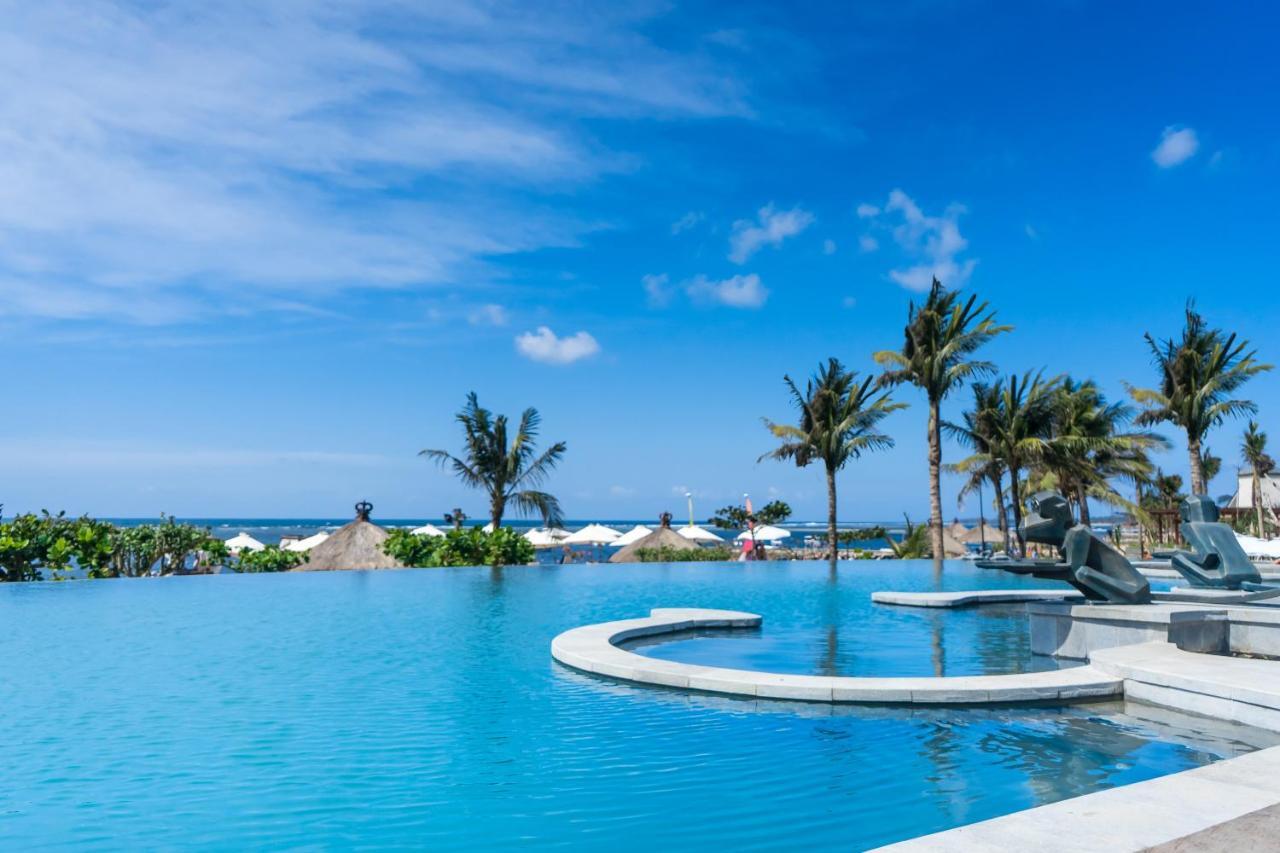 Grand Mirage Resort & Thalasso Bali Nusa Dua  Exteriör bild Infinity pool at the InterContinental Chania, Crete, Greece