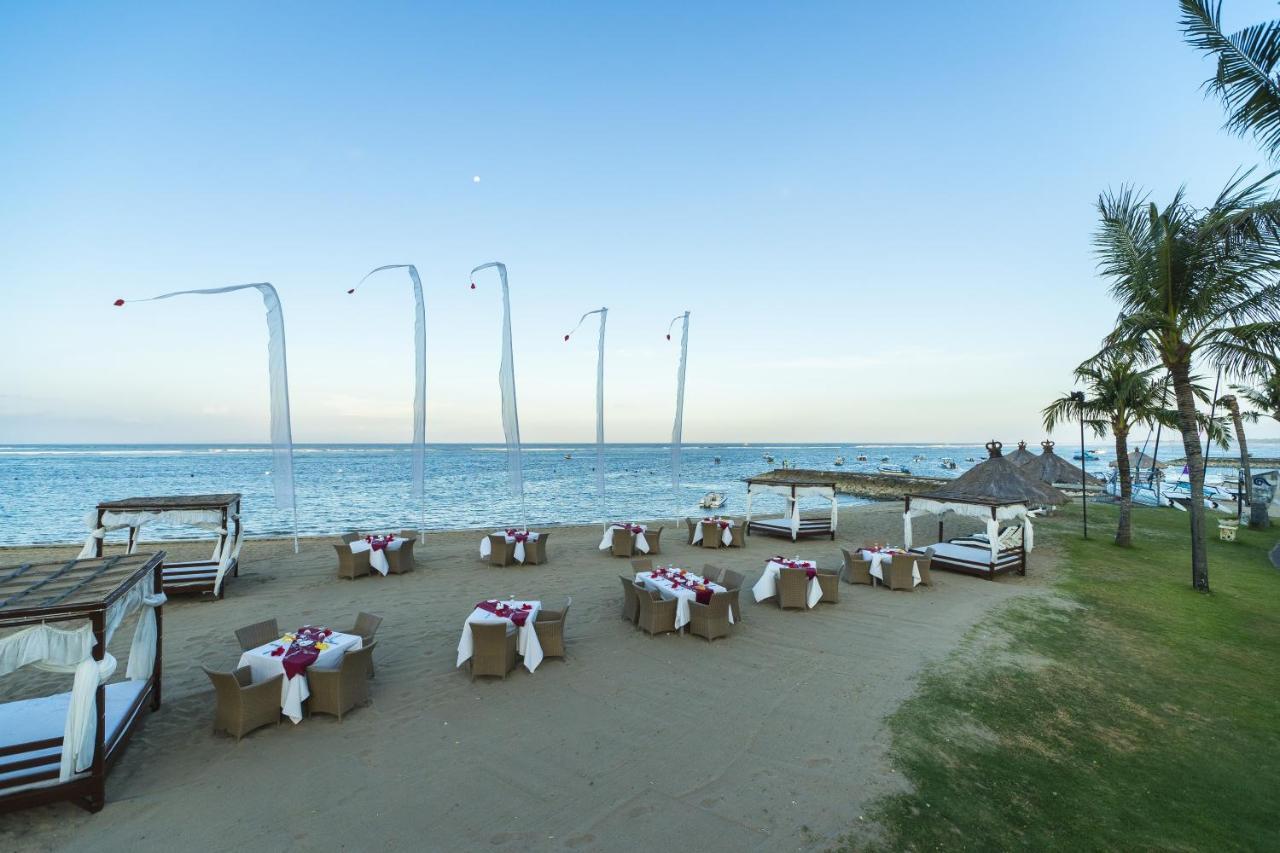 Grand Mirage Resort & Thalasso Bali Nusa Dua  Exteriör bild Beachfront at the hotel